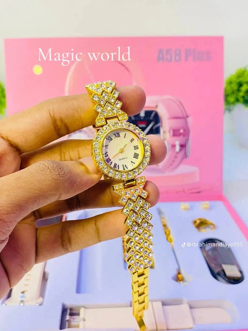 Pack smart watch